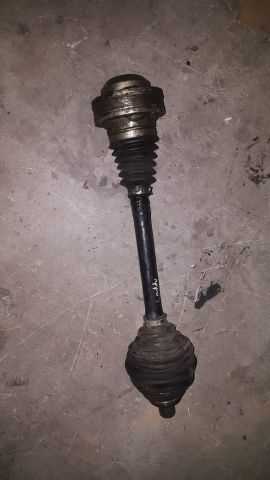 Volkswagen Caddy 2004-2008 Çıkma Yedek Sol Akis